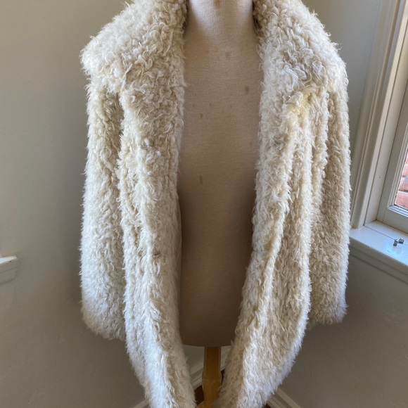 BCBG Generation faux Shearling Coat Medium - Picture 5 of 8